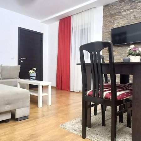 2Br Airport Accommodation W/Free Private Parking Ledine エクステリア 写真